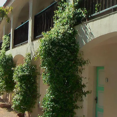 Mclub Del Golfo Szálloda