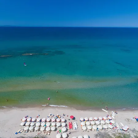 Mclub Del Golfo Szálloda 4*