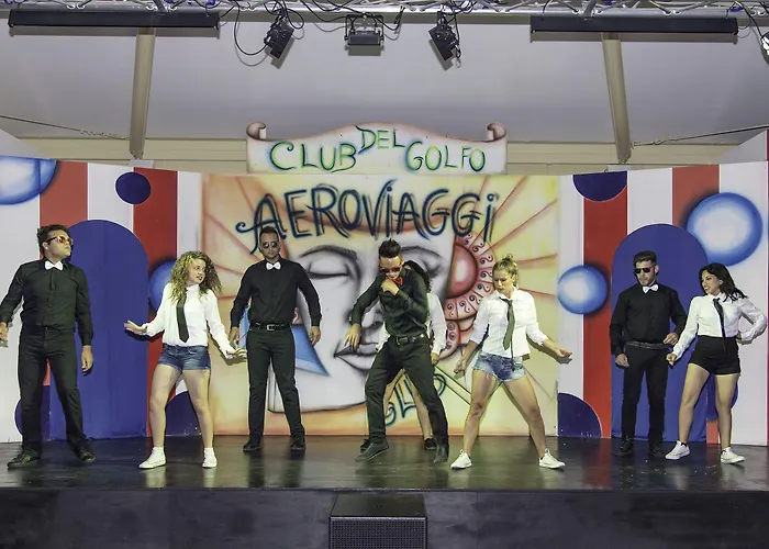 Mclub Del Golfo Hotel 4*